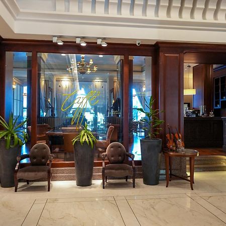 Sheraton Dammam Hotel & Convention Centre Exterior photo