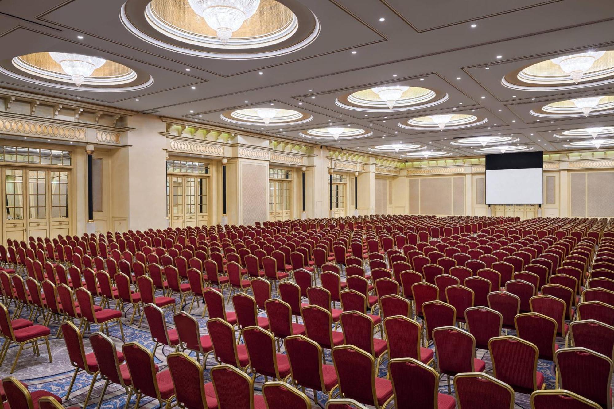Sheraton Dammam Hotel & Convention Centre Exterior photo The Grand Ballroom